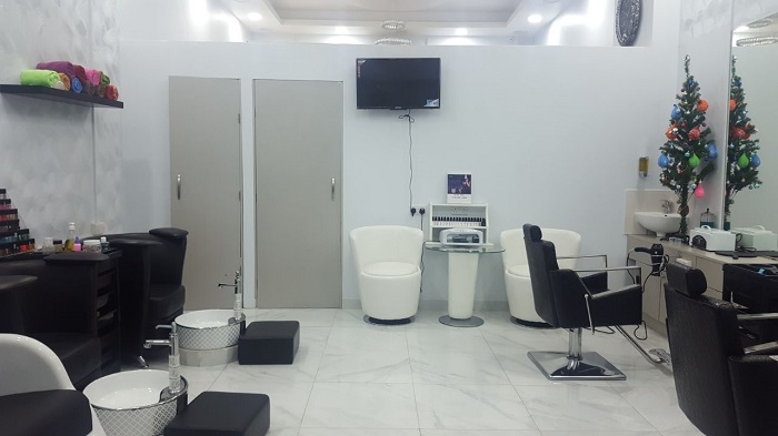 Dazzle Beauty AED11